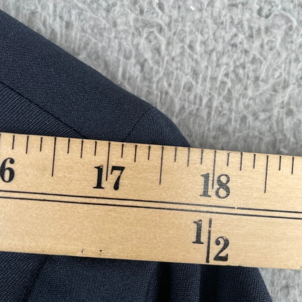 Banana Republic Suit Mens 38S 33x28 Navy Blue Tailored Fit Wool Blend Two Button